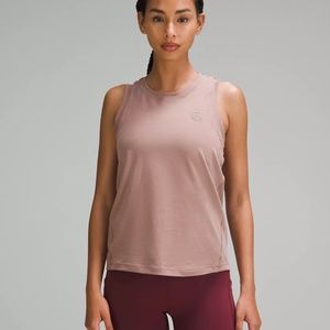 Lululemon / Muscle Tank Sz 8